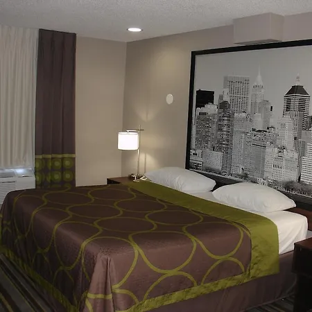 Super 8 By Wyndham Jamaica North Conduit 2*