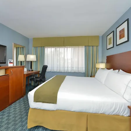 Express Laguardia Airport, An Ihg Hotel New York