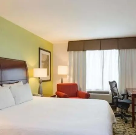 Hotel Hilton Garden Queens Jfk