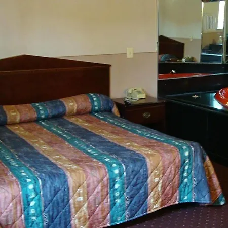 Riviera Motor Brooklyn Hotel New York