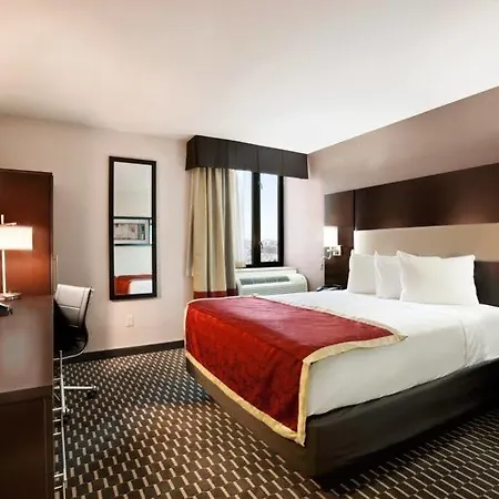 Howard Johnson By Wyndham Jamaica Ny Near Airtrain Jfk Hotel New York