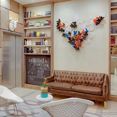 La Quinta By Wyndham Brooklyn Downtown Hotel