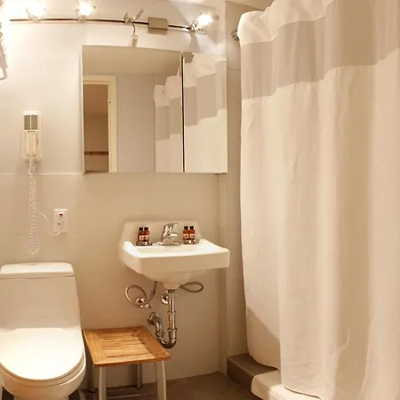 Sanctuary Nyc Retreats Guest house 4*