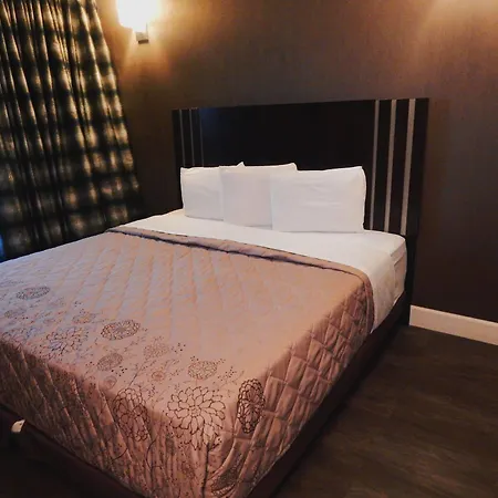 Hotel Cliff 3*