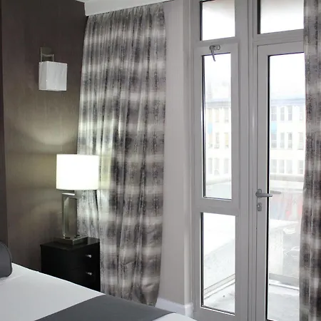Cliff Hotel New York
