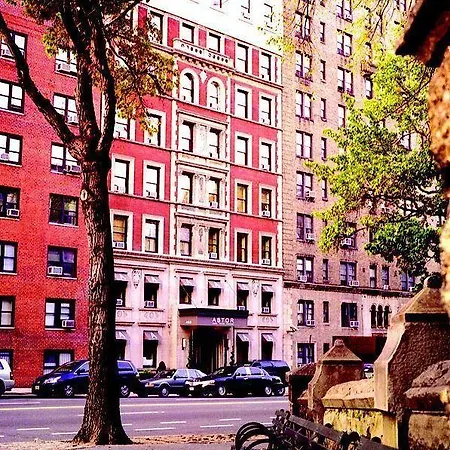 Park West 3* New York