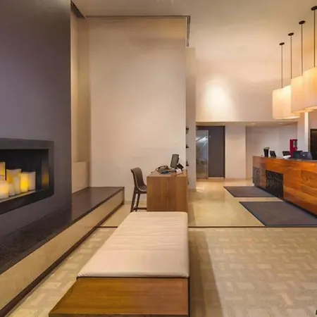 Midtown 45 Apartment *