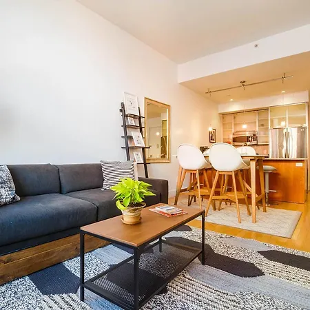 Modern Luxury In Heart Of Williamsburg!! Apartment *