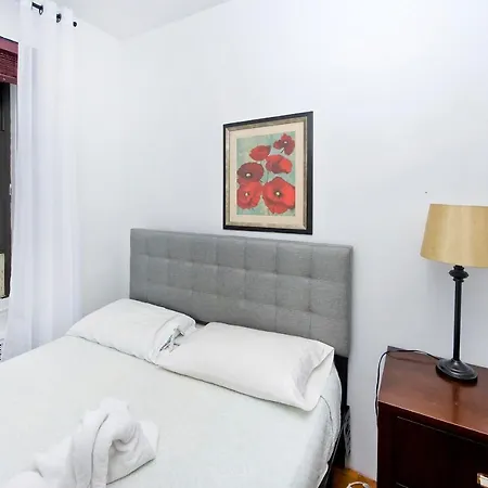 Apartment Murray Hill Suites