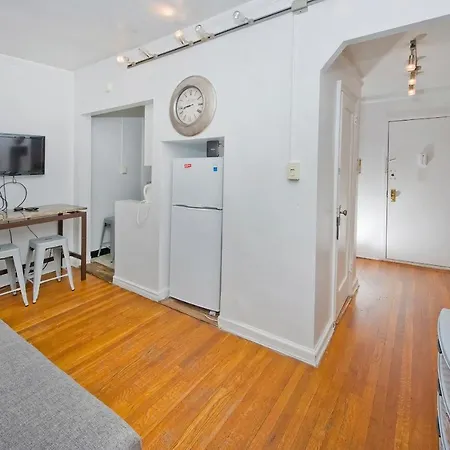 Apartment Murray Hill Suites *