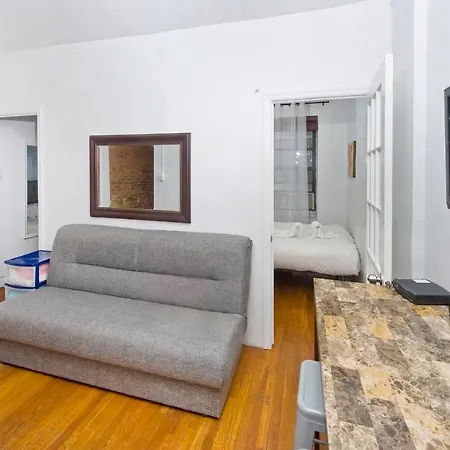 Murray Hill Suites
