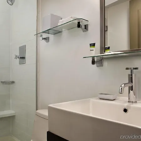 Hotel Four Points By Sheraton Midtown - Times Square 4*