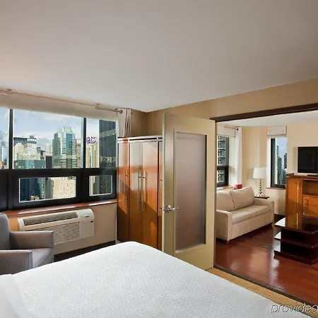 Hotel Four Points By Sheraton Midtown - Times Square 4*