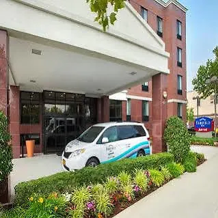 Hotel Fairfield By Marriott Laguardia Airport/astoria 3*