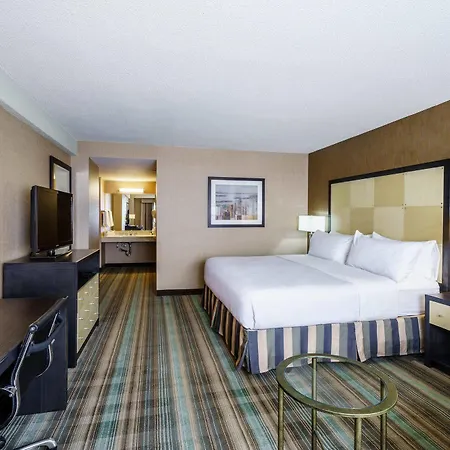 Hotel The Watson 3*