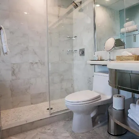 Wyndham Garden Brooklyn Sunset Park 4*