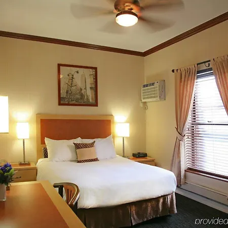 Hotel The Frederick Tribeca New York