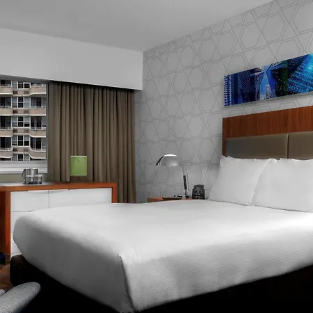 Doubletree By Hilton Metropolitan