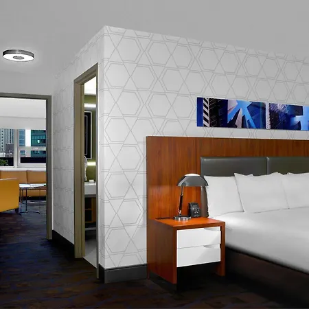 Doubletree By Hilton Metropolitan Hotel 4*
