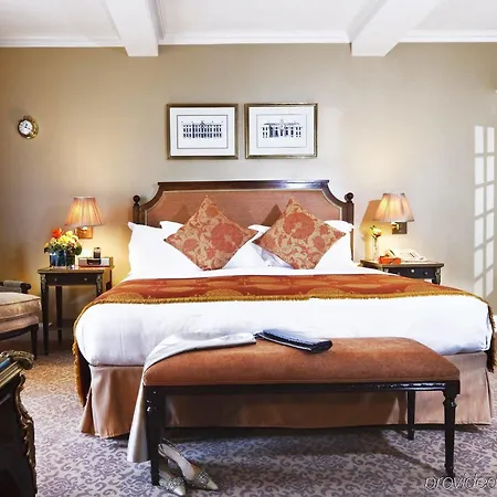 Plaza Athenee New York