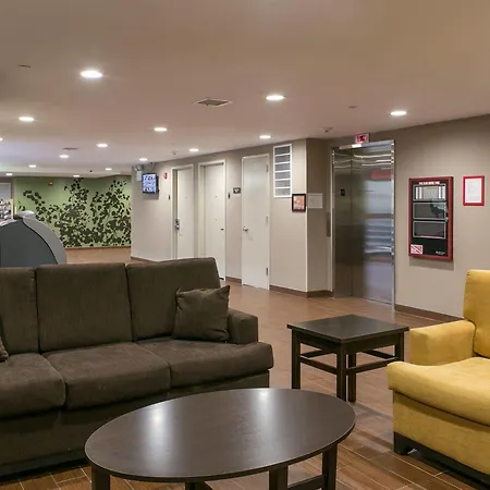 Days By Wyndham Brooklyn Borough Park