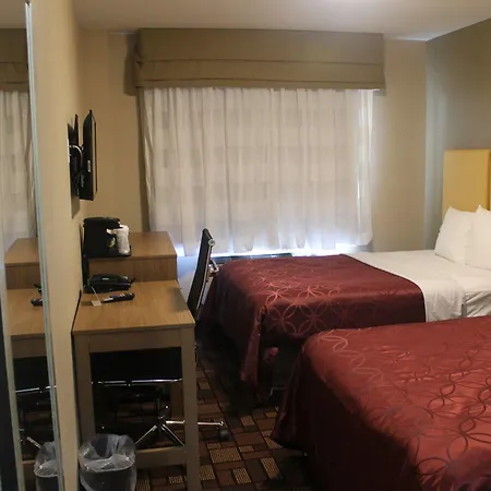 Days By Wyndham Brooklyn Borough Park