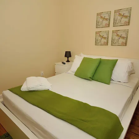 Rostel Hostel *