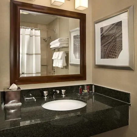 Hotel Marriott East Side New York