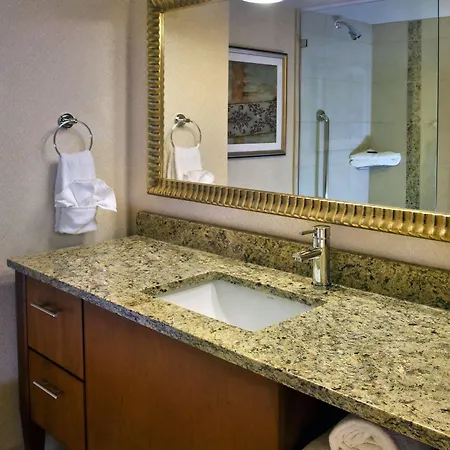 Hilton Jfk Airport 3*