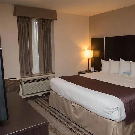Days By Wyndham Jamaica / Jfk Airport New York