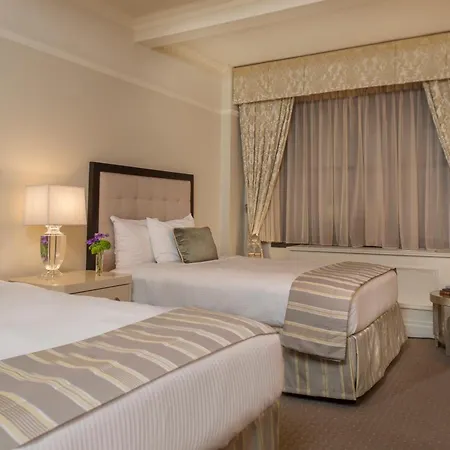 Hotel Warwick