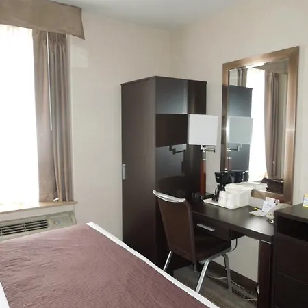 Days By Wyndham Jamaica / Jfk Airport