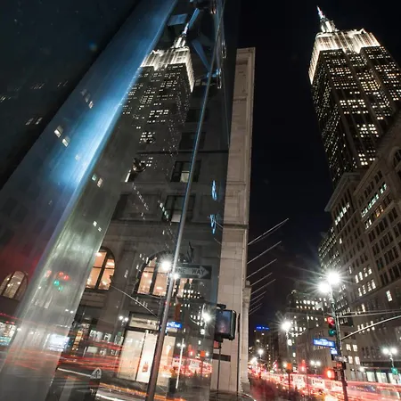 Hotel U Fifth Avenue, Empire State Building