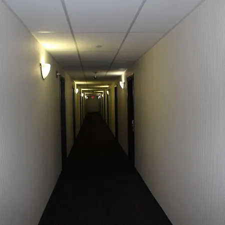 Howard Johnson Queens Village 2* New York
