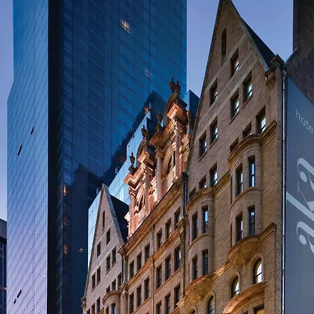 Aparthotel Aka Times Square 4*