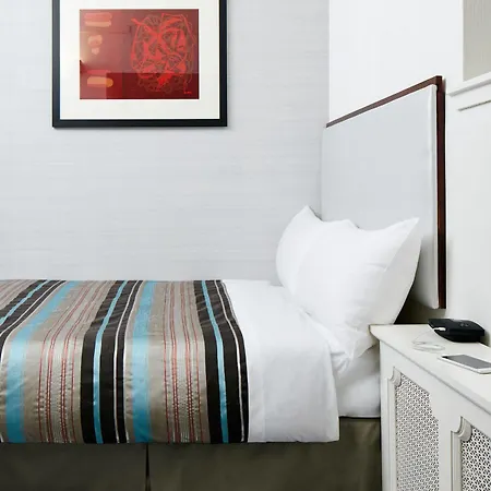 Newly Renovated At Club Quarters Times Square, Hotel 4*