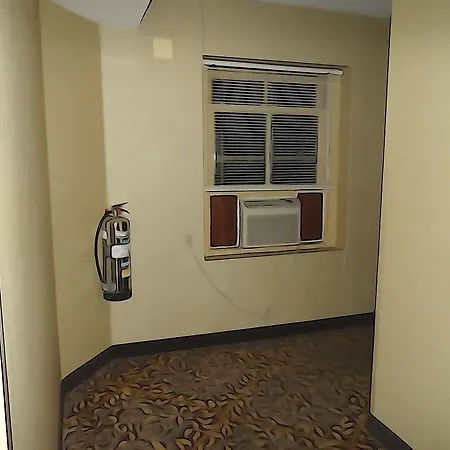 Windsor Hotel 2*