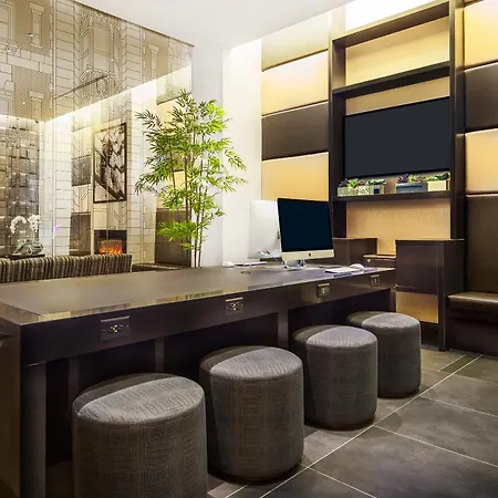 Hotel The At Fifth Avenue