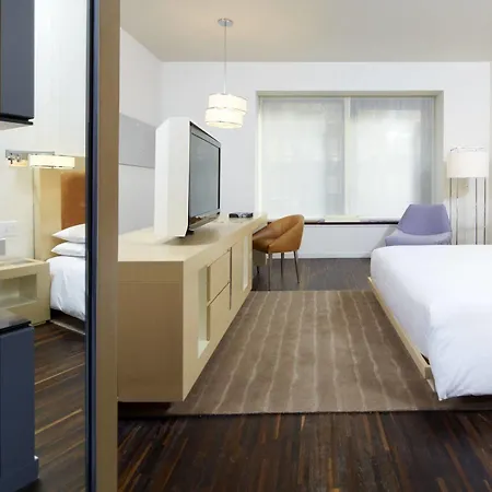 Hotel Hyatt Centric Street 4*
