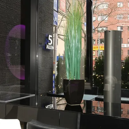 Howard Johnson Soho New York
