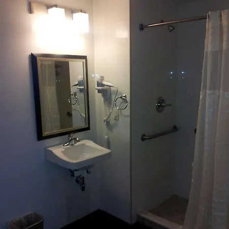Hotel Bliss - Brooklyn