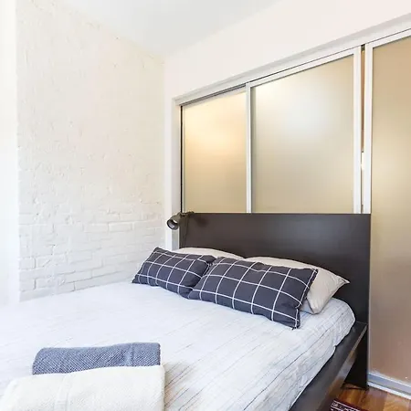 Cozy Lower East Side Pad- Everything You Need! Apartment New York
