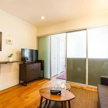Cozy Lower East Side Pad- Everything You Need!