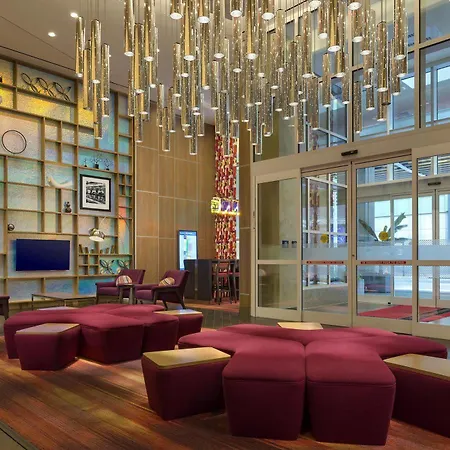 Hampton Times Square Hotel 3*