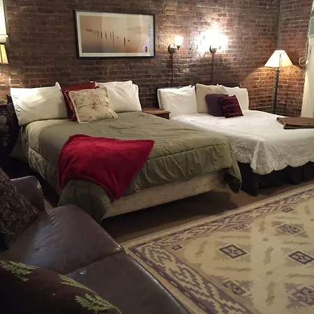 The Townhouse Of Chelsea Hotel New York
