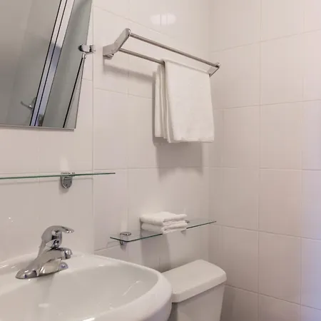 Guest house The Park Ave North 3*