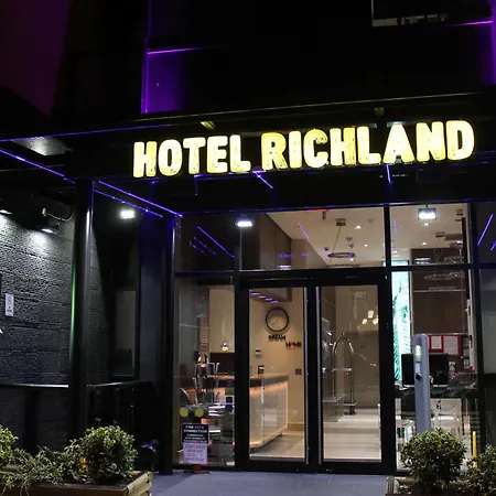 Richland Les New York