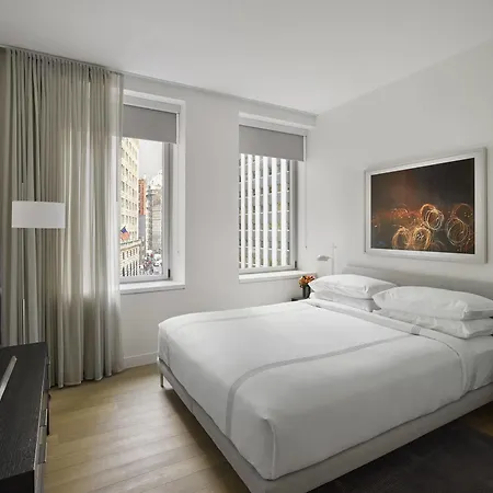 Aka Street Aparthotel