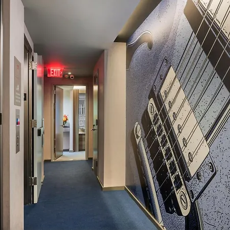 Hotel Carnegie