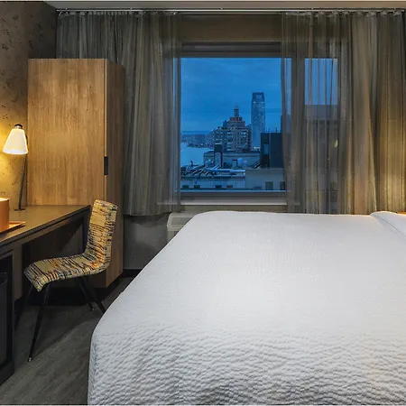 Courtyard By Marriott World Trade Center Area New York